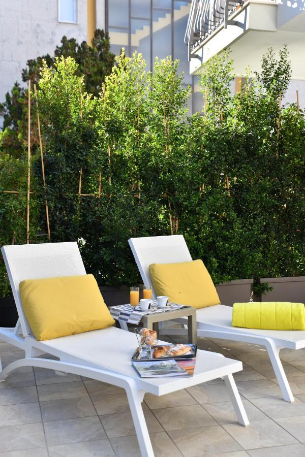Hotel Villa Miki Bordighera Eksteriør billede