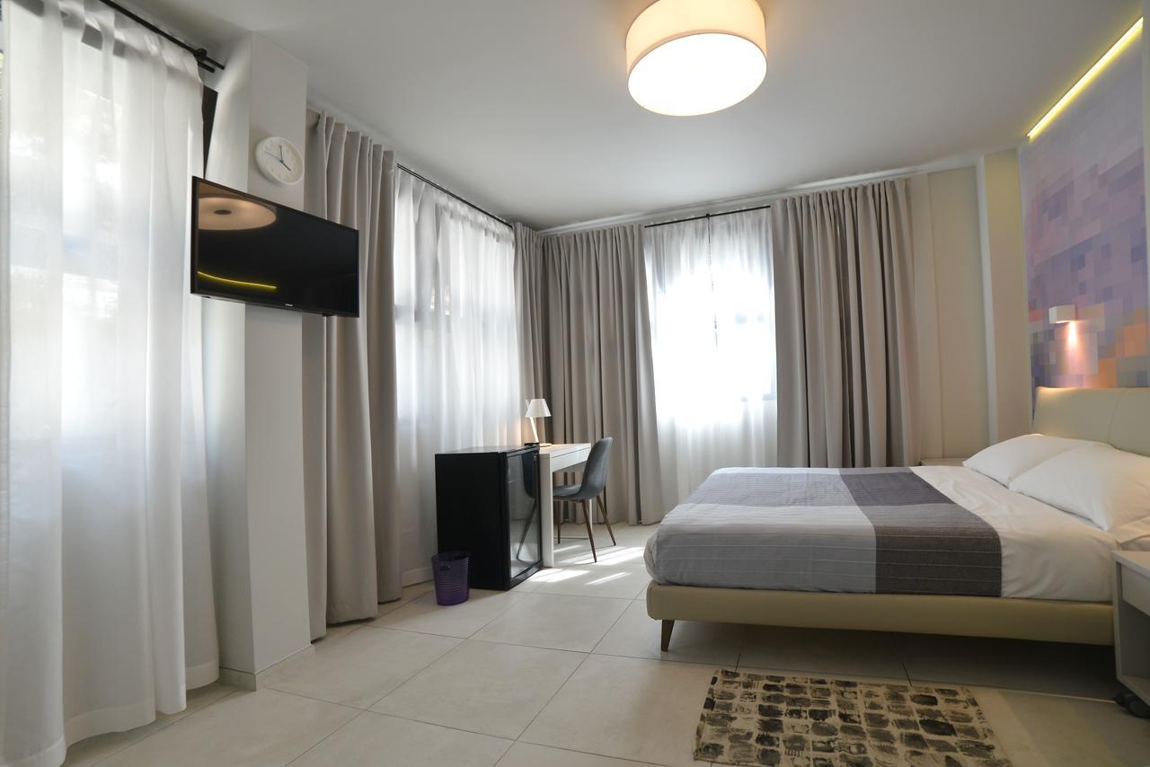 Hotel Villa Miki Bordighera Eksteriør billede