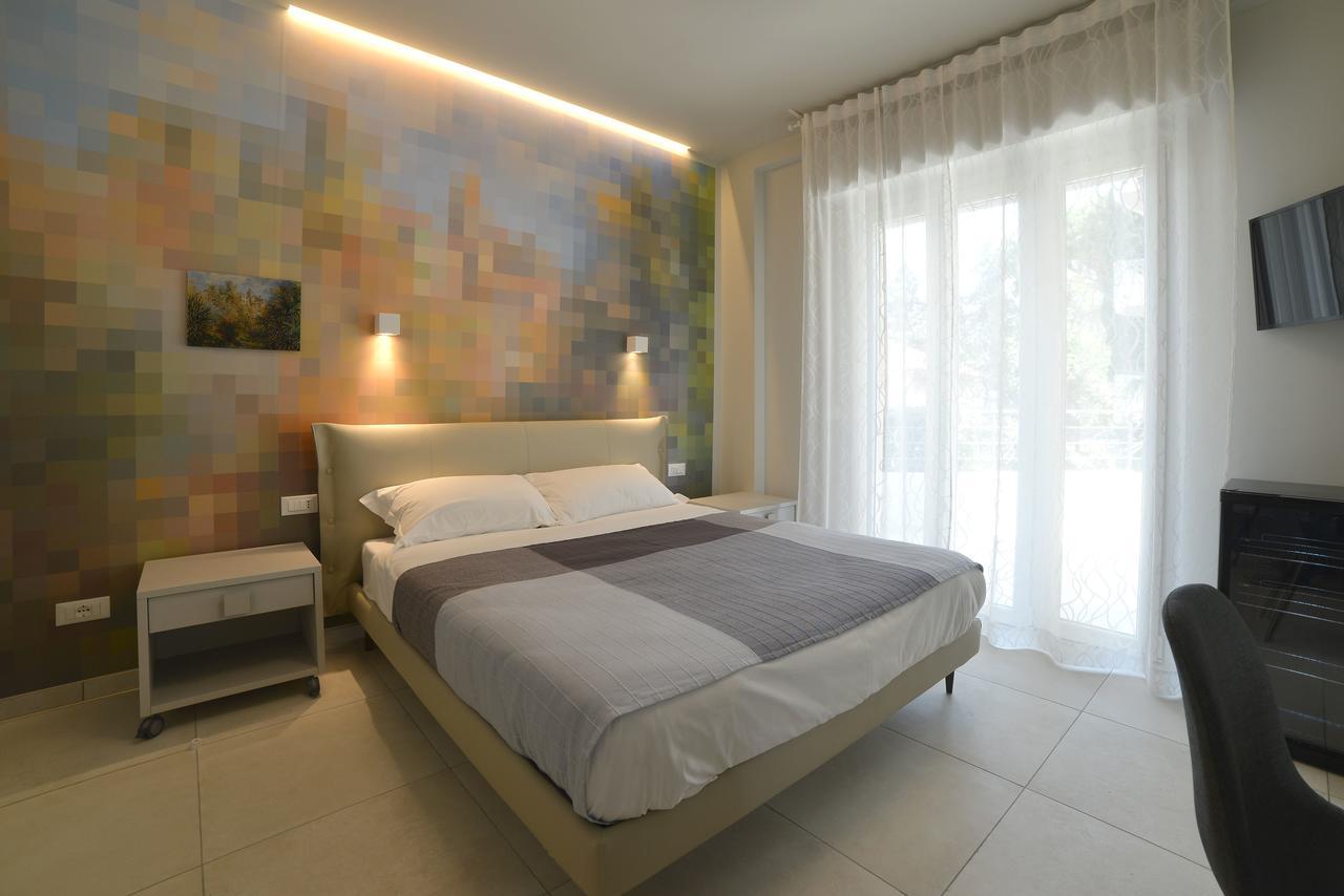 Hotel Villa Miki Bordighera Eksteriør billede